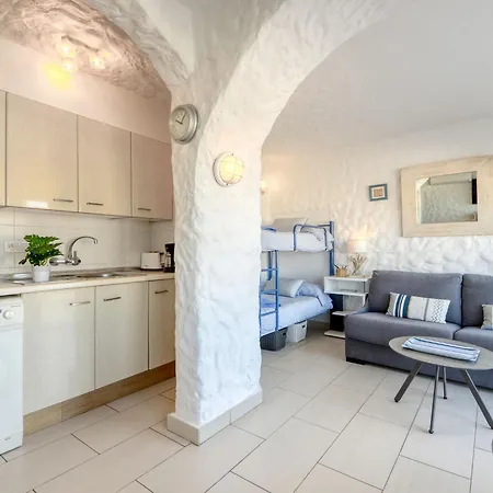 Apartment Center-21 By Interhome *