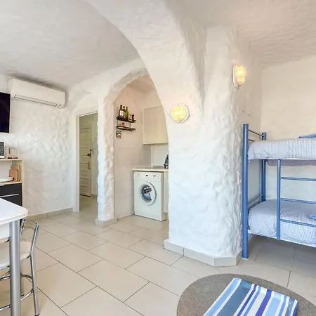Center-21 By Interhome Apartment Roses
